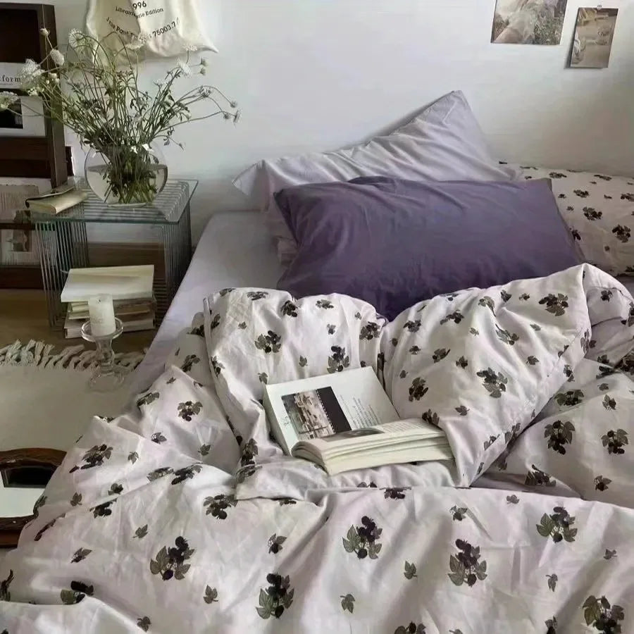 Bedding Set with Duvet Cover Flat Sheet